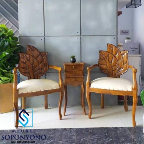 Kursi-Teras-Daun-Kayu-Jati